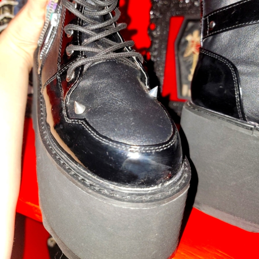 Demonia bat boots - Picture 4 of 4